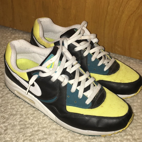 Nike Air Max Light Size 12 Nike Air Max Light Size 12